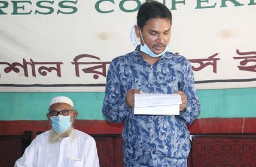 সংবাদ সম্মেলনে ভুক্তভোগীরা