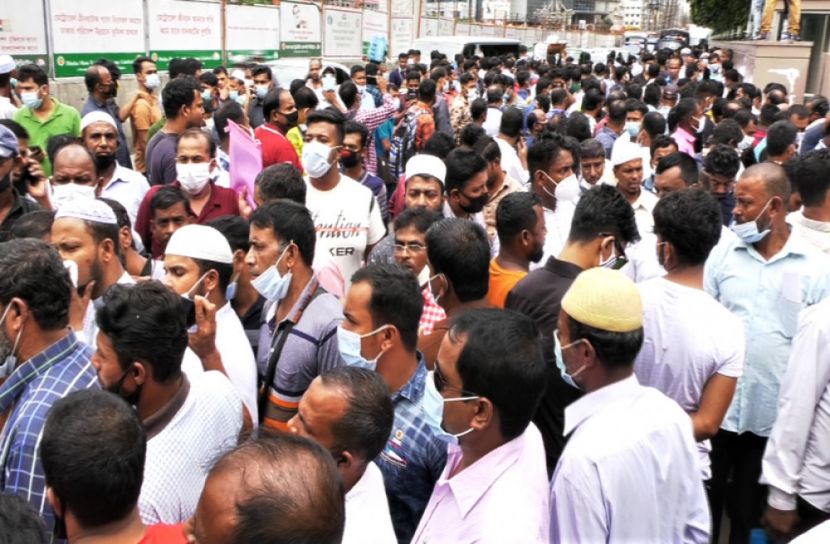 'ফয়সালা না হলে আমরা সড়ক  ছাড়বো না ’