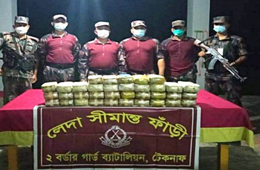 টেকনাফ জঙ্গল থেকে সাড়ে ৩ লাখ পিস ইয়াবা উদ্ধার