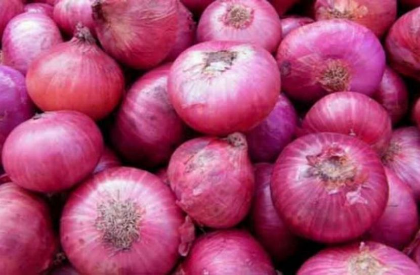 খুচরা বাজারেও আরো কমছে পেঁয়াজের দাম