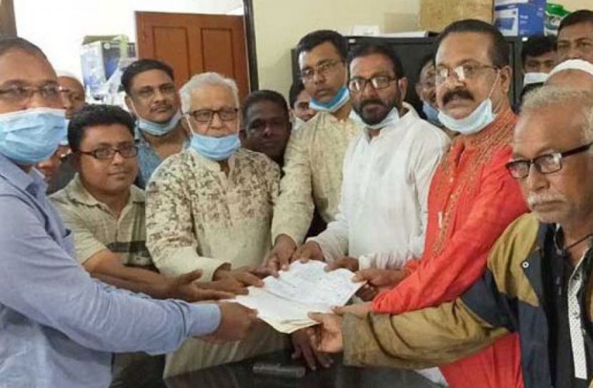 আওয়ামী লীগের প্রার্থী আনোয়ার ইকবাল মন্টুর মনোনয়নপত্র দাখিল