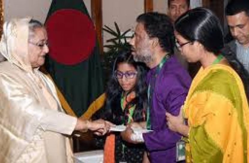 আকবরের জন্য আজীবন হাসপাতাল ফ্রি করে দিলেন প্রধানমন্ত্রী