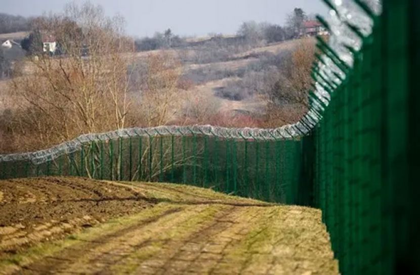 স্লোভেনিয়ায় বাংলাদেশিসহ আটক ১১৩