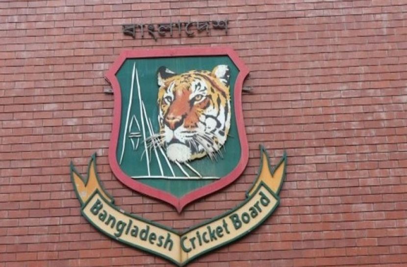 মসজিদে ক্ষতিগ্রস্তদের পাশে বিসিবি