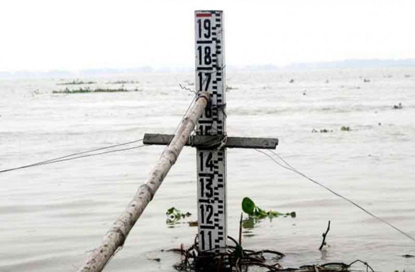 যমুনার পানি বৃদ্ধি, ডুবছে ফসলভরা জমি