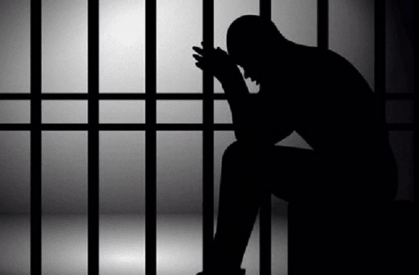 ছাত্রী ধর্ষণ মামলায় ছাত্র কারাগারে