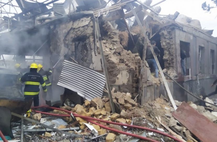 গাঞ্জা শহর গুড়িয়ে দিল আর্মেনিয়া