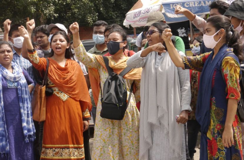 ধর্ষণ-নিপীড়নের প্রতিবাদে আজও  উত্তাল শাহবাগ
