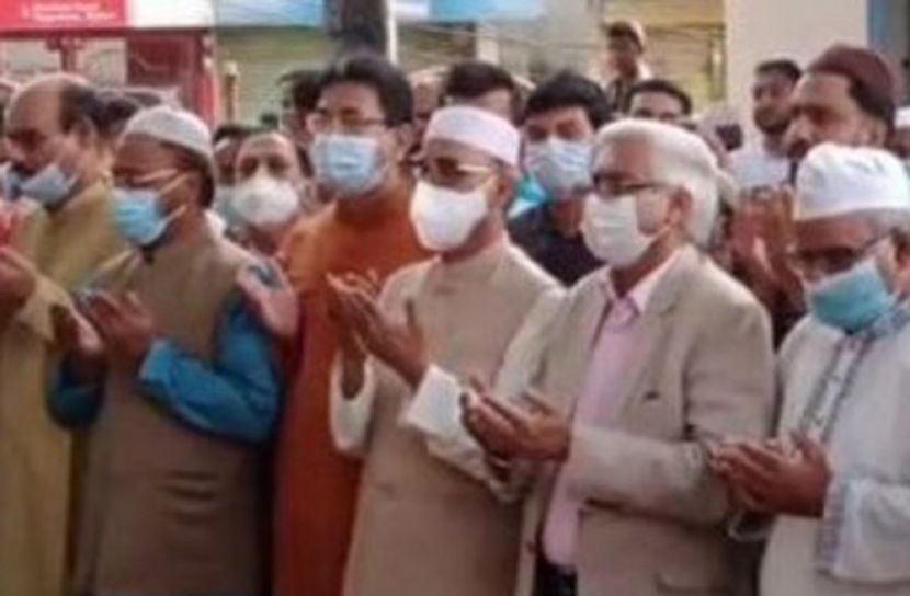 অবৈধভাবে বালু-পাথর উত্তোলনের ব্যাপারে কঠোর অবস্থানে সরকার : পরিবেশমন্ত্রী