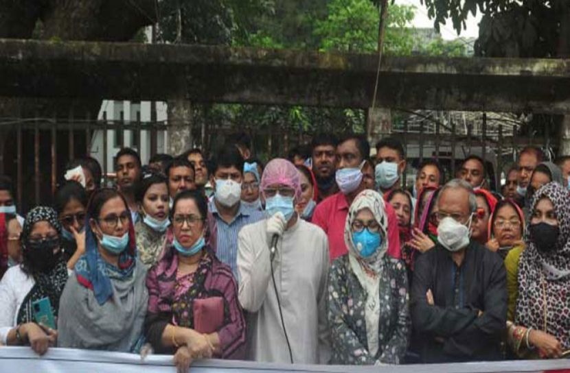 জনসম্মুখে আসতে প্রস্তুত প্রেসিডেন্ট ট্রাম্প