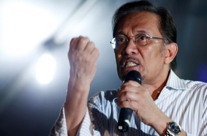 মালয়েশিয়ার প্রধানমন্ত্রী হতে যাচ্ছেন আনোয়ার ইব্রাহিম