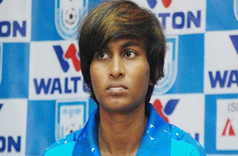 জাতীয় ফুটবল দলের অধিনায়ক সাবিনার পিতৃবিয়োগ