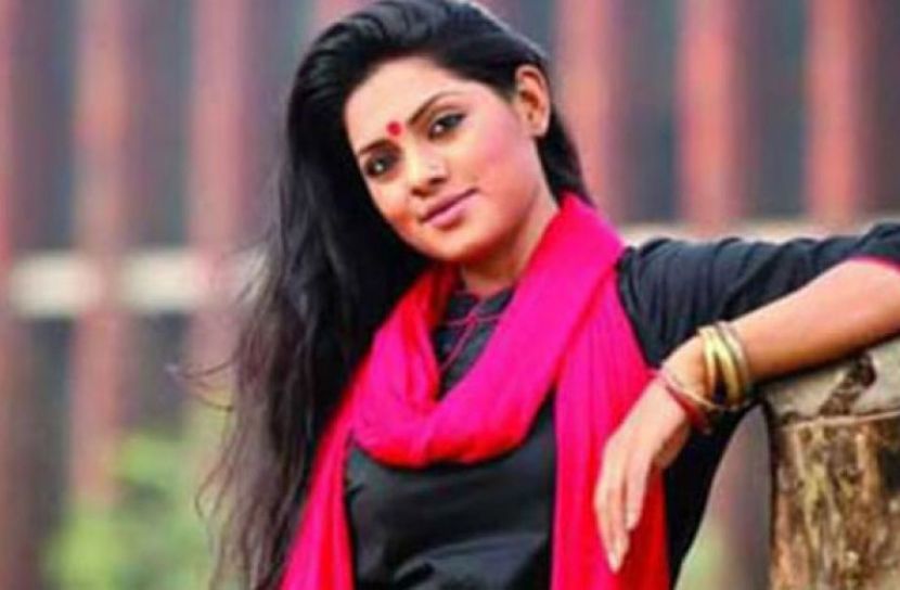 অভিনেত্রী তিশাকে আইনি নোটিশ