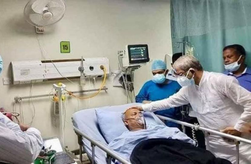 ল্যাবএইডে রিজভীকে দেখতে মির্জা ফখরুল