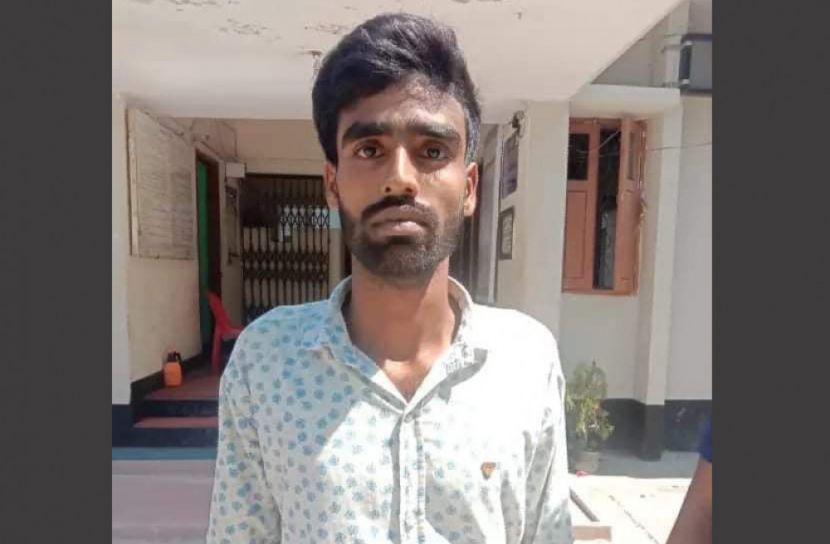 কালিগঞ্জে স্কুল ছাত্রীকে ধর্ষণের অভিযোগে নির্মাণ শ্রমিক গ্রেপ্তার