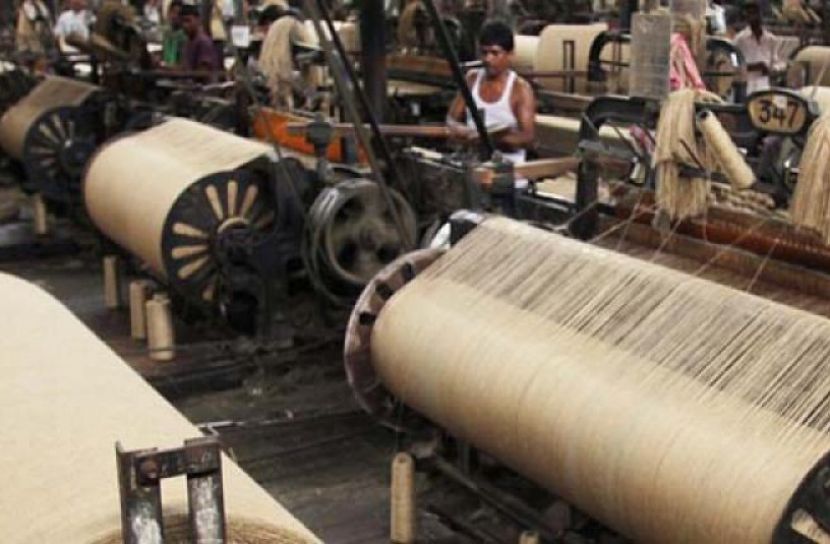 গোল্ডেন হ্যান্ডশেকের টাকা পাবেন বন্ধ পাটকল শ্রমিকরা