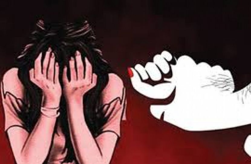 বরিশালে গৃহবধূ ধর্ষিত  ইউপি সদস্যসহ ৫ জনের বিরুদ্ধে মামলা
