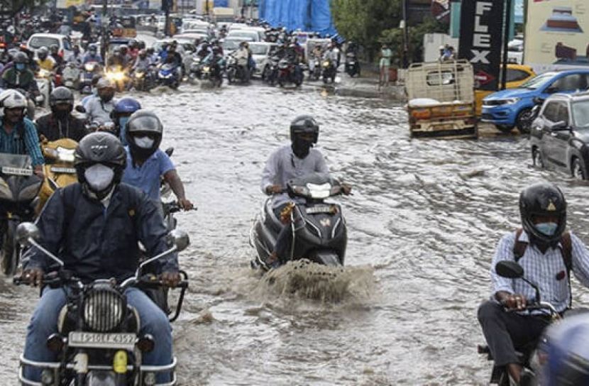 ভারতের অন্ধ্রপ্রদেশ এবং তেলেঙ্গানায় বৃষ্টিপাতে ১৮ জনের মৃত্যু
