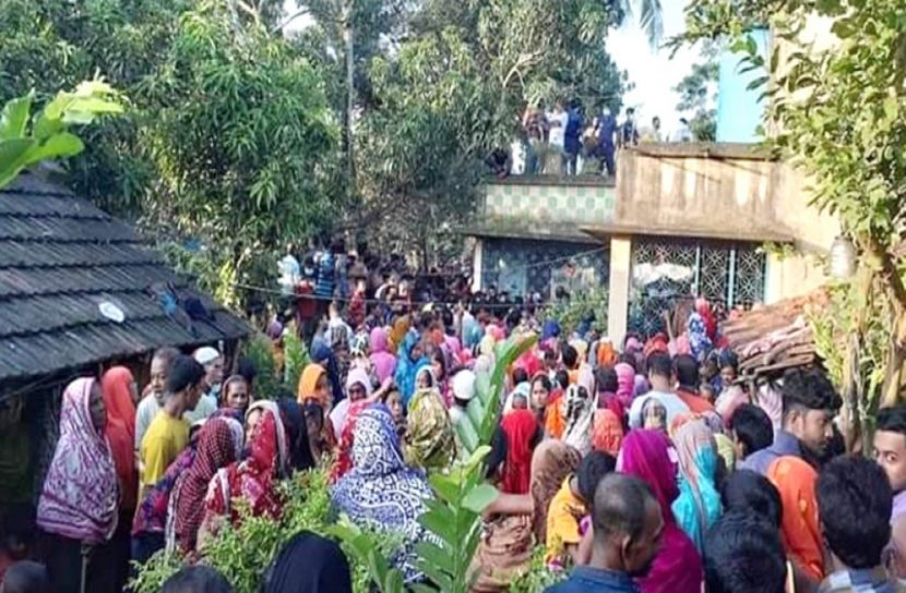 সাতক্ষীরায় একই পরিবারের চারজনকে জবাই করে হত্যা