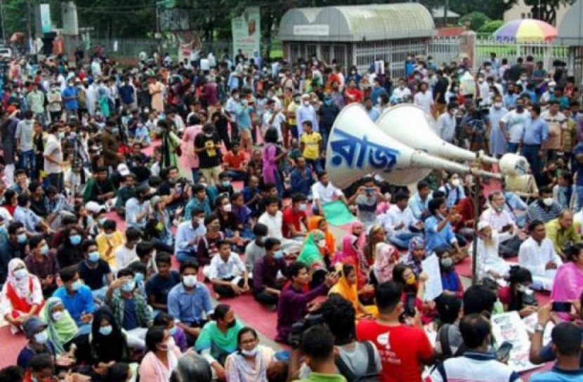 ধর্ষণের প্রতিবাদে ঢাকা-নোয়াখালী লংমার্চ শুরু