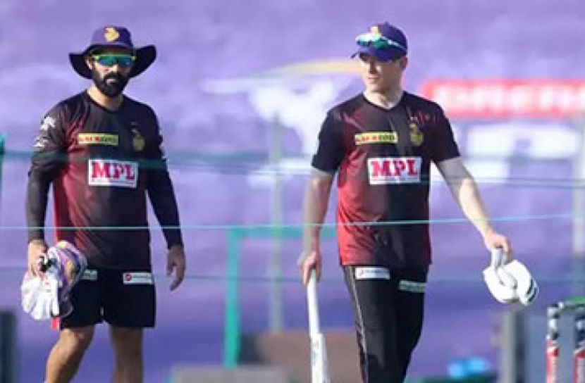 মরগানের কাছে নেতৃত্ব ছাড়লেন কার্তিক