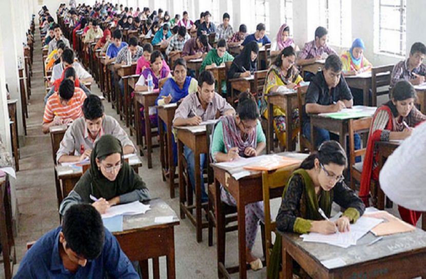 পরীক্ষা নিয়েই পাবলিক বিশ্ববিদ্যালয়ে ভর্তি