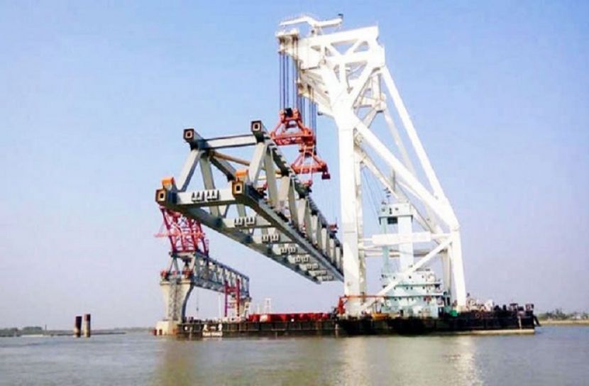 পদ্মা সেতুতে আজই বসবে ৩৩তম স্প্যান