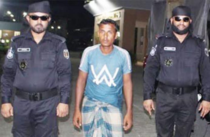 সিলেটে ফাতেমার ঘাতক স্বামী র‌্যাবের খাঁচায়