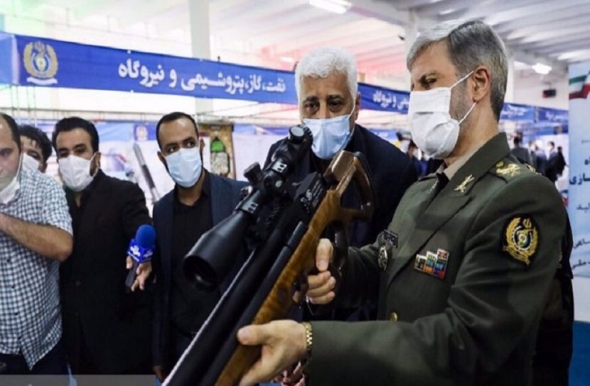 আমেরিকার অবজ্ঞা করা দেশের কাছে অস্ত্র বেচবে ইরান