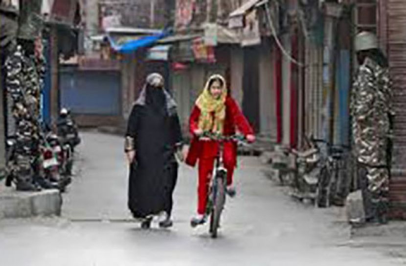 কাশ্মীরে যৌথ বাহিনীর অভিযানে ৪ সশস্ত্র বিদ্রোহী নিহত