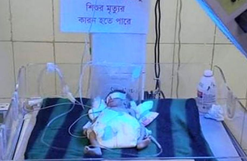 বাঁচানো গেলো না সেই নবজাতককে