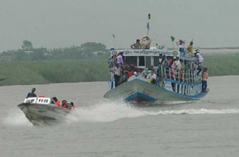 কাঁঠালবাড়ী-শিমুলিয়া রুটে নৌযান চলাচল স্বাভাবিক