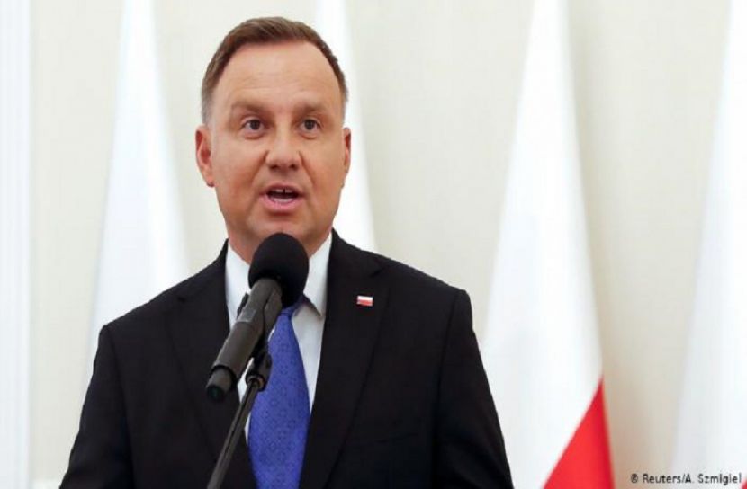 পোল্যান্ডের প্রেসিডেন্ট আন্দ্রেজ দুদা করোনায় আক্রান্ত