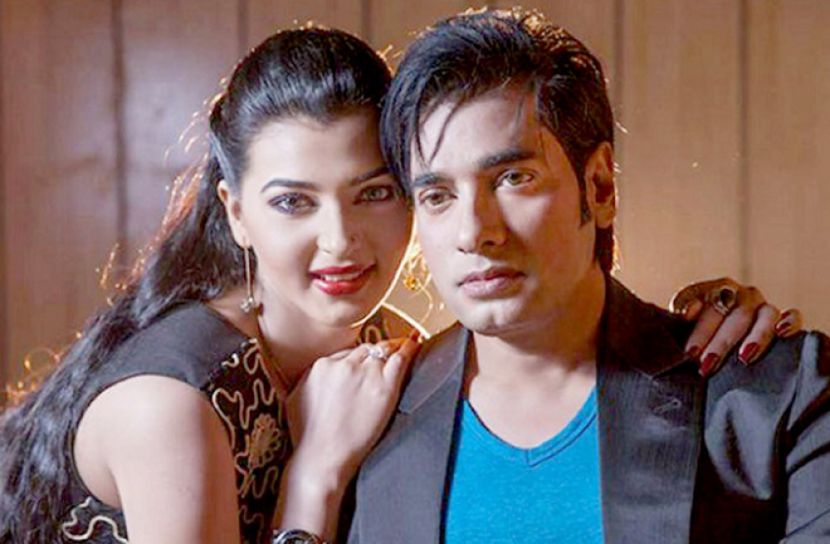 হলিউড ধাঁচের সিনেমা করতে তুরস্কে যাচ্ছেন অনন্ত-বর্ষা