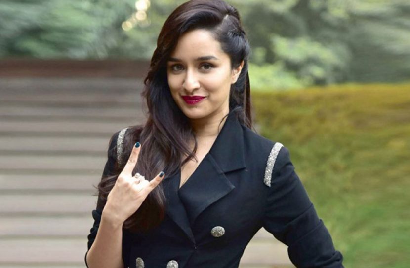 শ্রীদেবী, রেখা ও রিনা রায়ের পর এবার নাগিন চরিত্রে শ্রদ্ধা