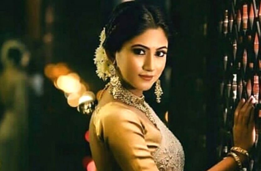 বিয়ে ভেঙে গেলো সাফা কবিরের