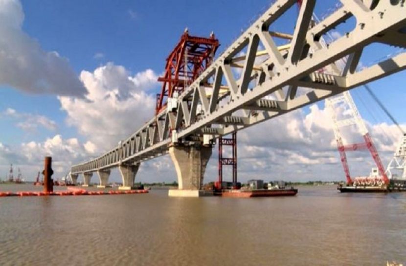 পদ্মা সেতুতে বসলো ৩৫তম স্প্যান
