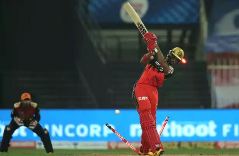 ব্যাঙ্গালুরুকে হারিয়ে হায়দরাবাদের বড় লাফ