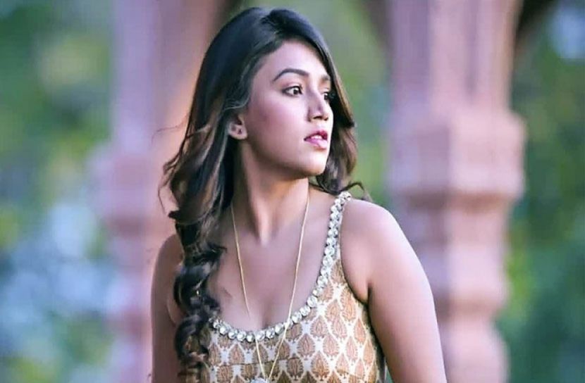 ‘আত্মঘাতী’ সিদ্ধান্ত নিচ্ছেন জলি