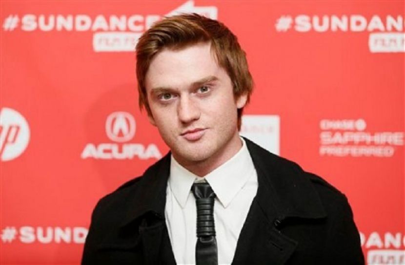 আততায়ীর গুলিতে হলিউড অভিনেতা এডি হ্যাসেলের মৃত্যু