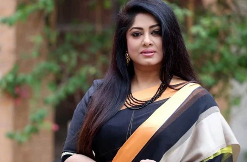 ৪৭-এ  নন্দিত অভিনেত্রী মৌসুমী