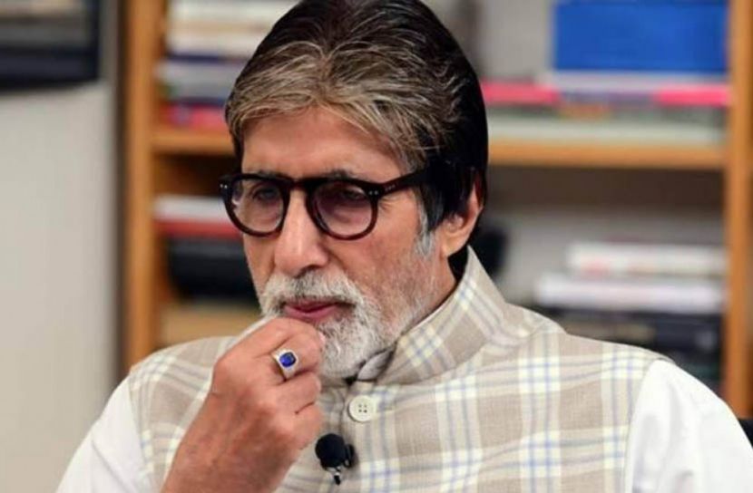 ধর্মীয় অনুভূতিতে আঘাত হানায় অমিতাভে বিরুদ্ধে এফআইআর