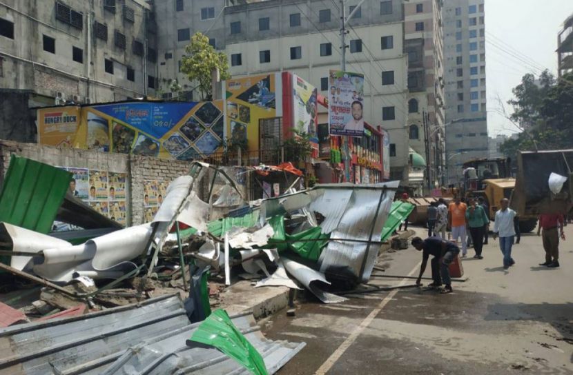 ফার্মগেট ডিএনসিসির উচ্ছেদ অভিযান