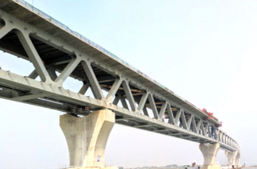 ৩৬তম স্প্যান বসানোর প্রস্তুতি চলছে