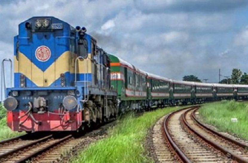 গাজীপুরে ট্রেনে কাটা পড়ে নারীর মৃত্যু