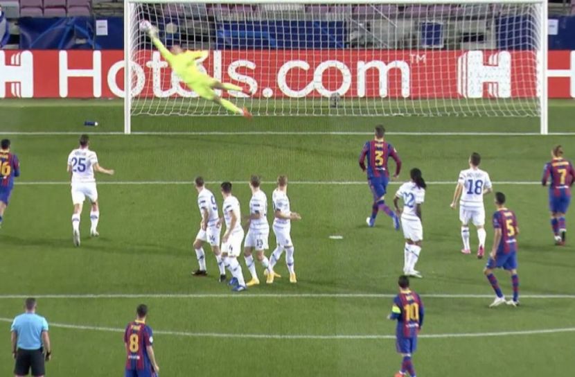 মেসি-পিকের গোলে টানা তৃতীয় জয় বার্সার