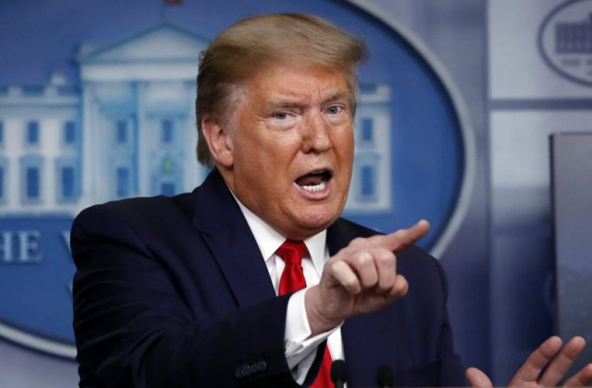 এবার নিজ দলের সিনেটরদের উপর চড়াও হচ্ছেন ট্রাম্প