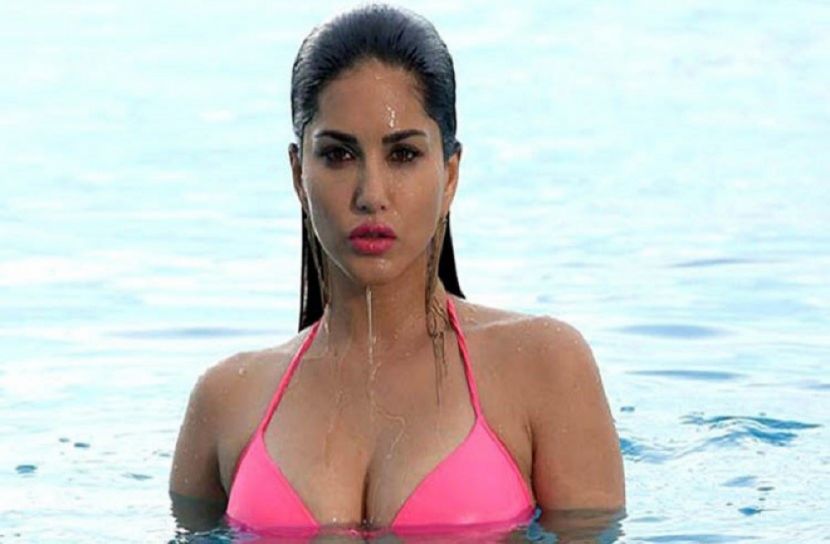 মার্কিন প্রেসিডেন্ট নির্বাচন নিয়ে উত্তেজিত সানি লিওন