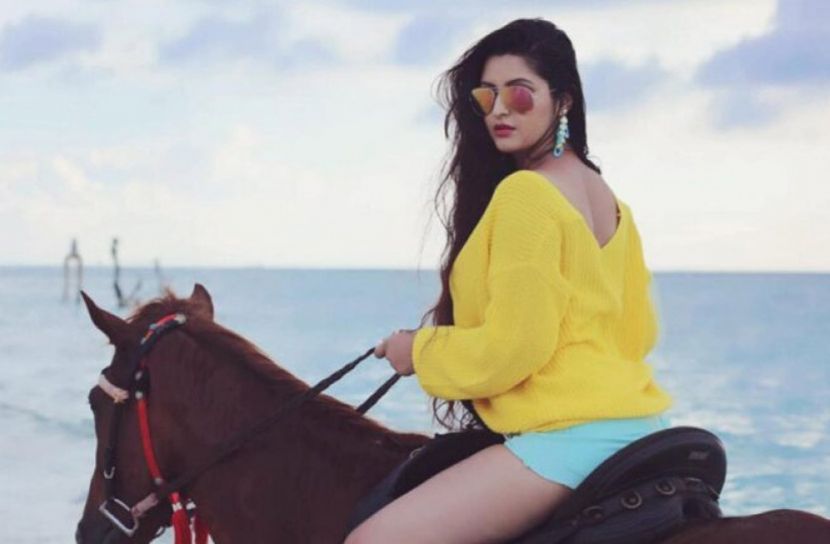 যুদ্ধে আহত পরীমনি