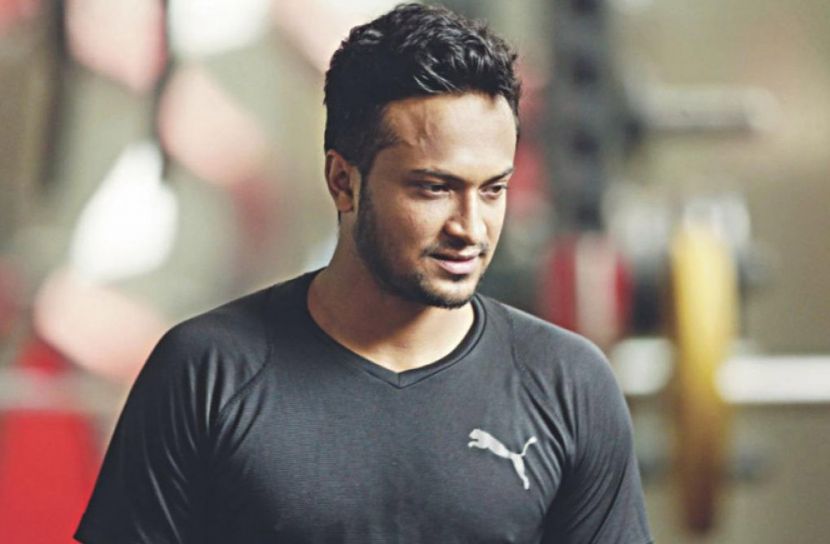 লাল-সবুজের বিশ্বনন্দিত সাকিব এখন ঢাকায়